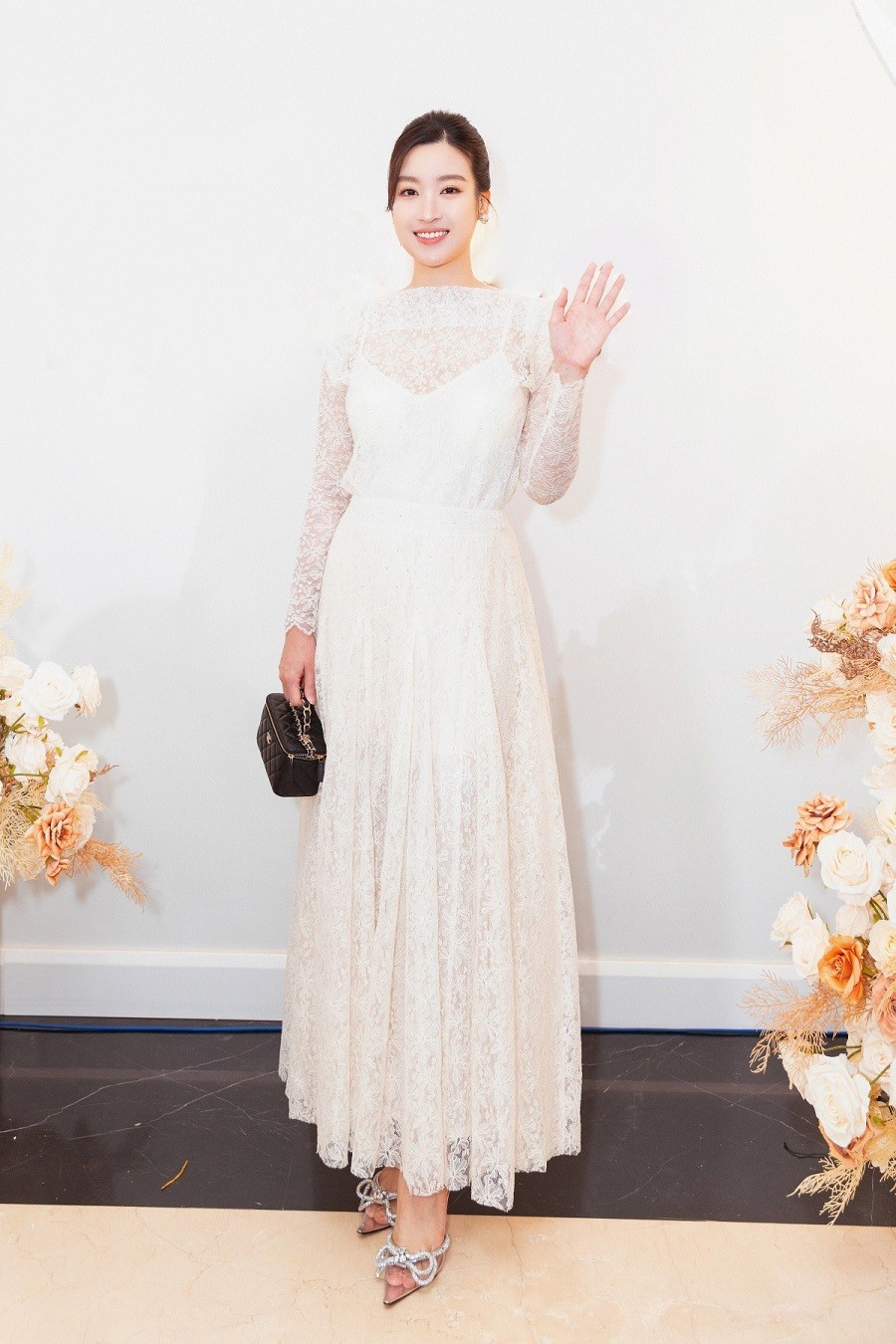 Hoa hậu Đỗ Mỹ Linh