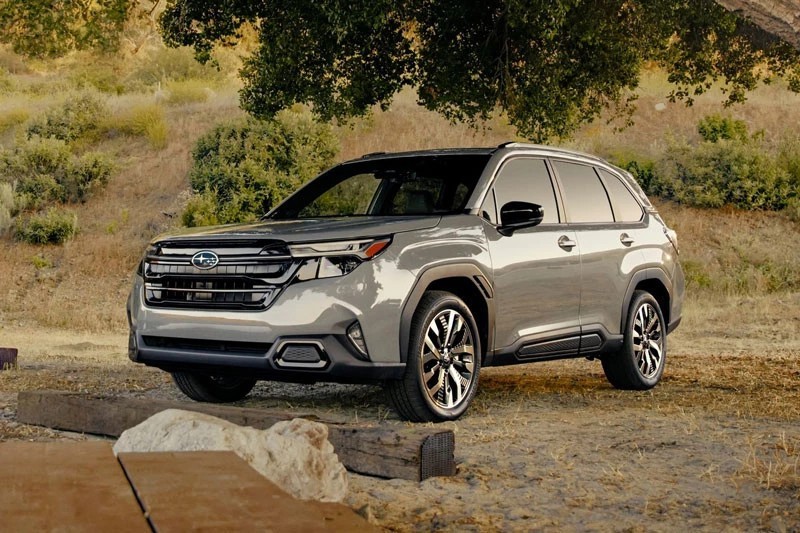 Cận cảnh Subaru Forester 2025 vừa trình làng Cận cảnh Subaru Forester 2025 vừa trình làng
