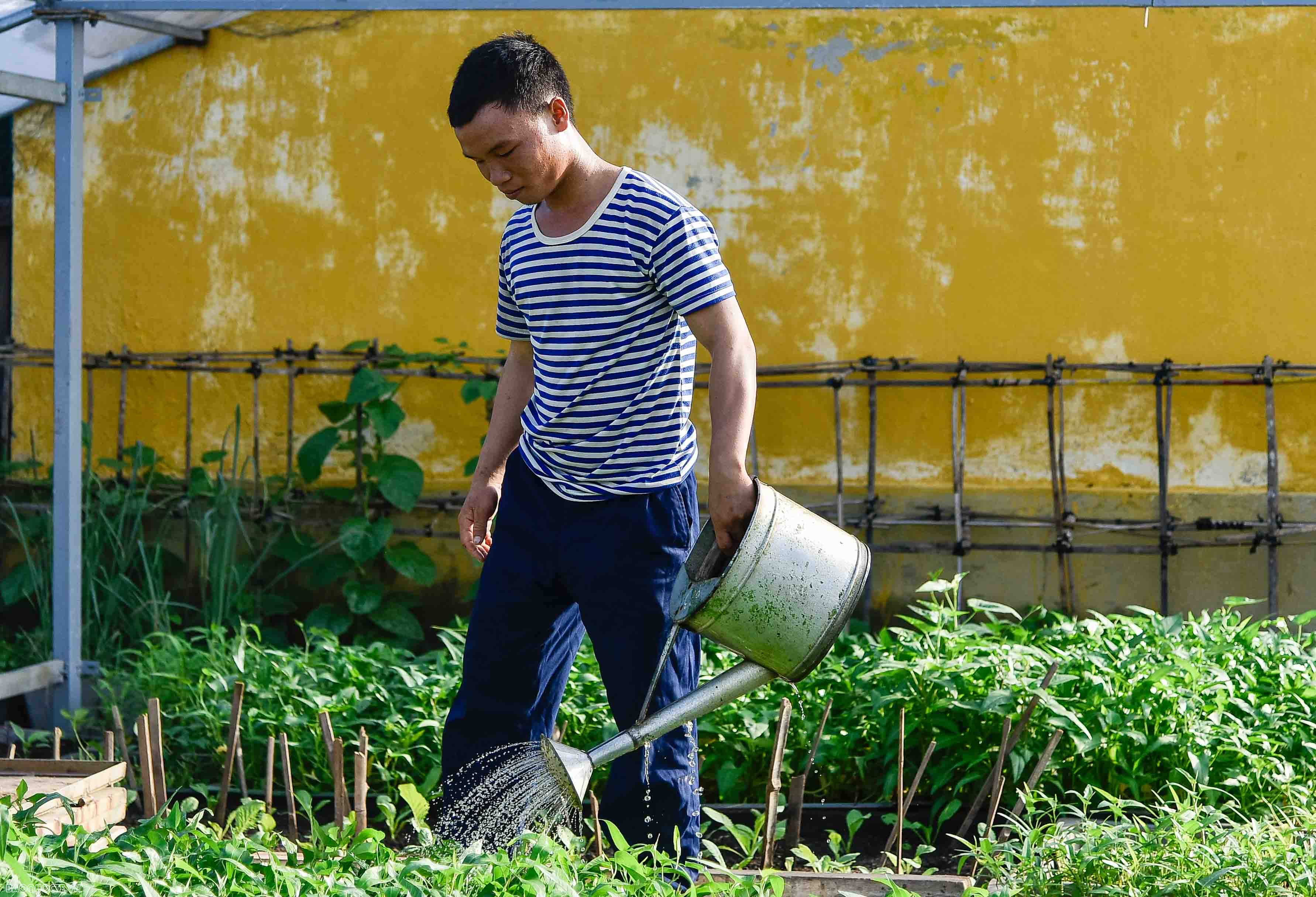 Vượt sóng vào An Bang