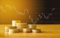 Giá vàng hôm nay 26/11/2023, Giá vàng tăng, mốc cao nhất mọi thời đại vào ‘tầm ngắm’, có thể bị kẹt khi phương Tây ‘hắt hủi’, SJC đi lên