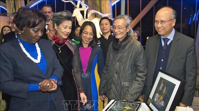 Giải thưởng Diễn đàn Kinh tế Pháp ngữ được trao cho các nghệ sĩ Việt Nam