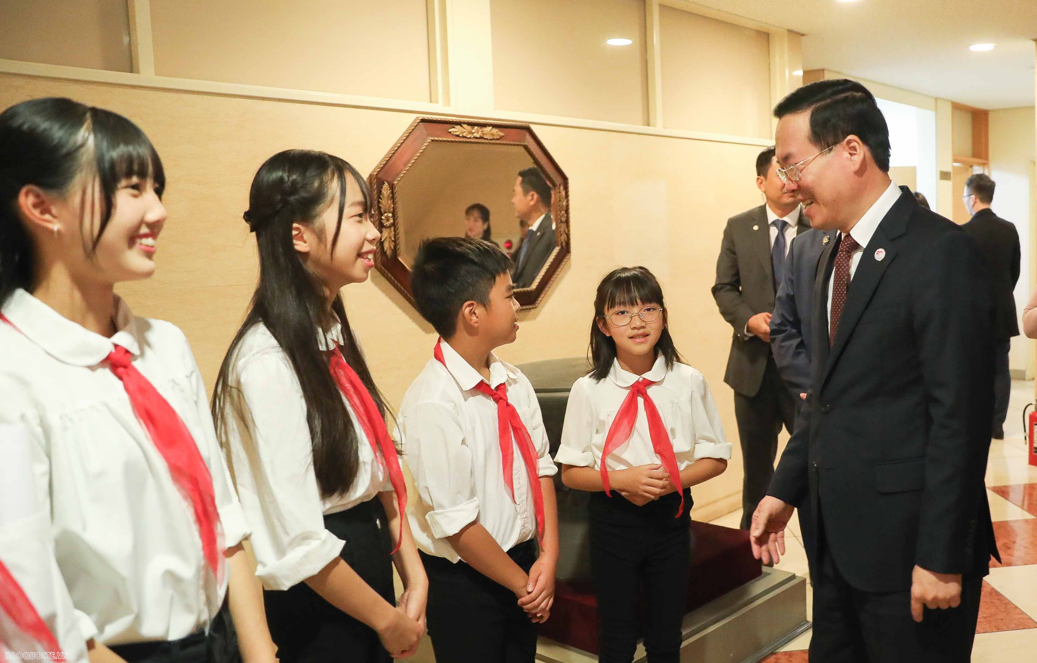 Những hình ảnh ấn tượng của Chủ tịch nước và Phu nhân trong chuyến thăm chính thức Nhật Bản