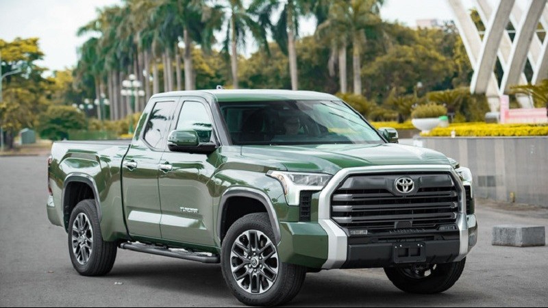 Cận cảnh siêu bán tải Toyota Tundra Limited 2022 vừa về Việt Nam, giá hơn 5 tỷ đồng