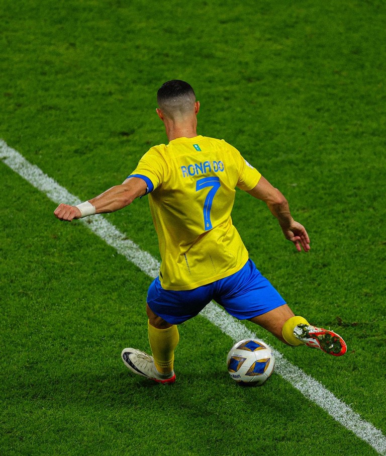 Một pha dứt điểm của Ronaldo.