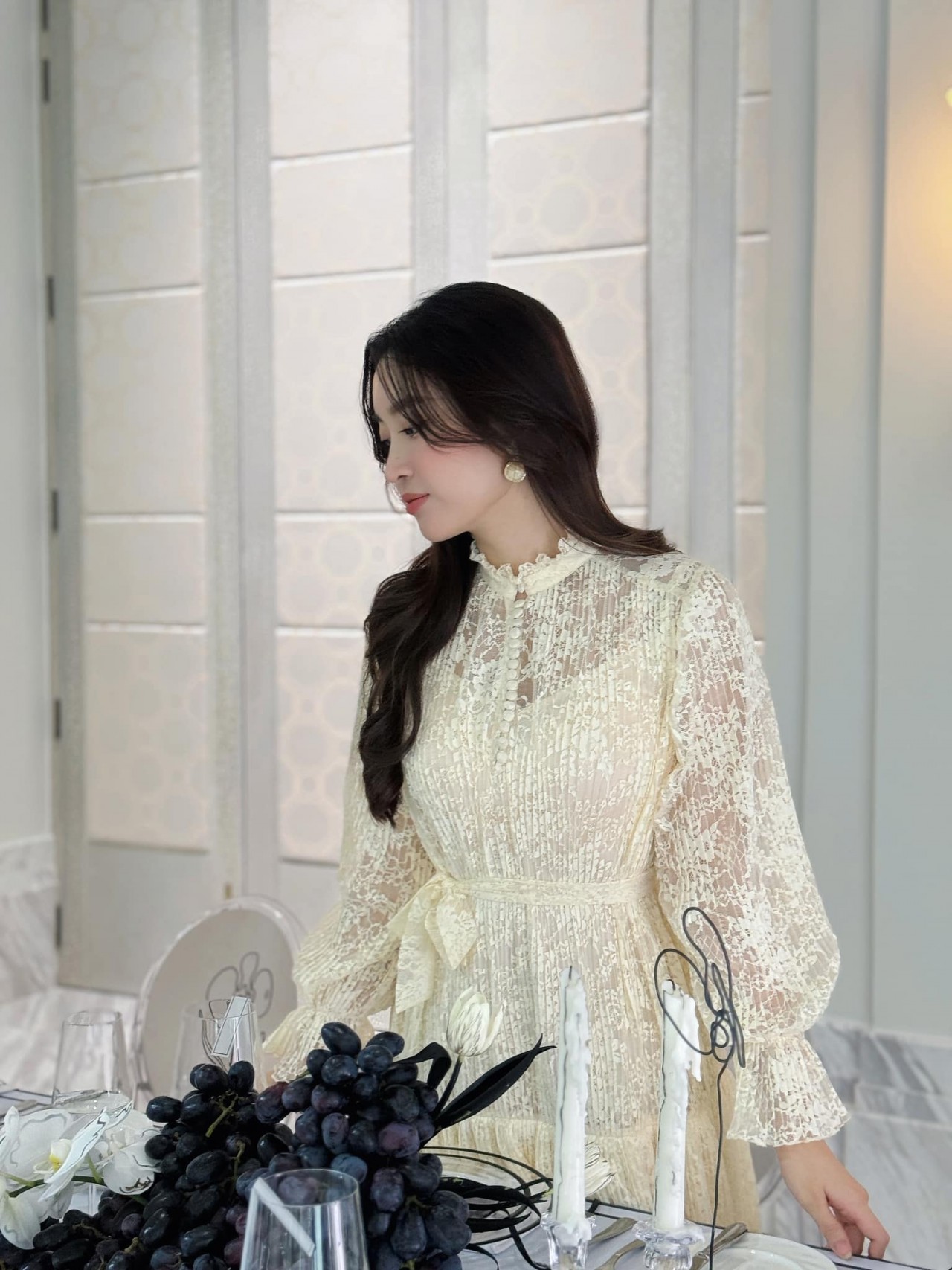 Nhan sắc Hoa hậu Đỗ Mỹ Linh