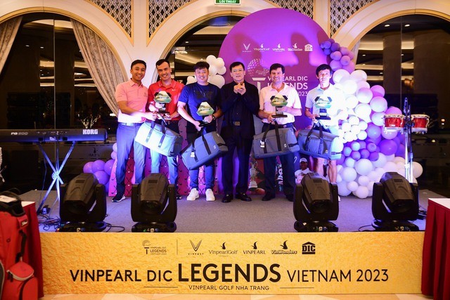 Nhiều golf thủ Việt đạt giải kỹ thuật tại vòng Pro-Am Vinpearl DIC Legends Vietnam 2023 Nhiều golf thủ Việt đạt giải kỹ thuật tại vòng Pro-Am Vinpearl DIC Legends Vietnam 2023