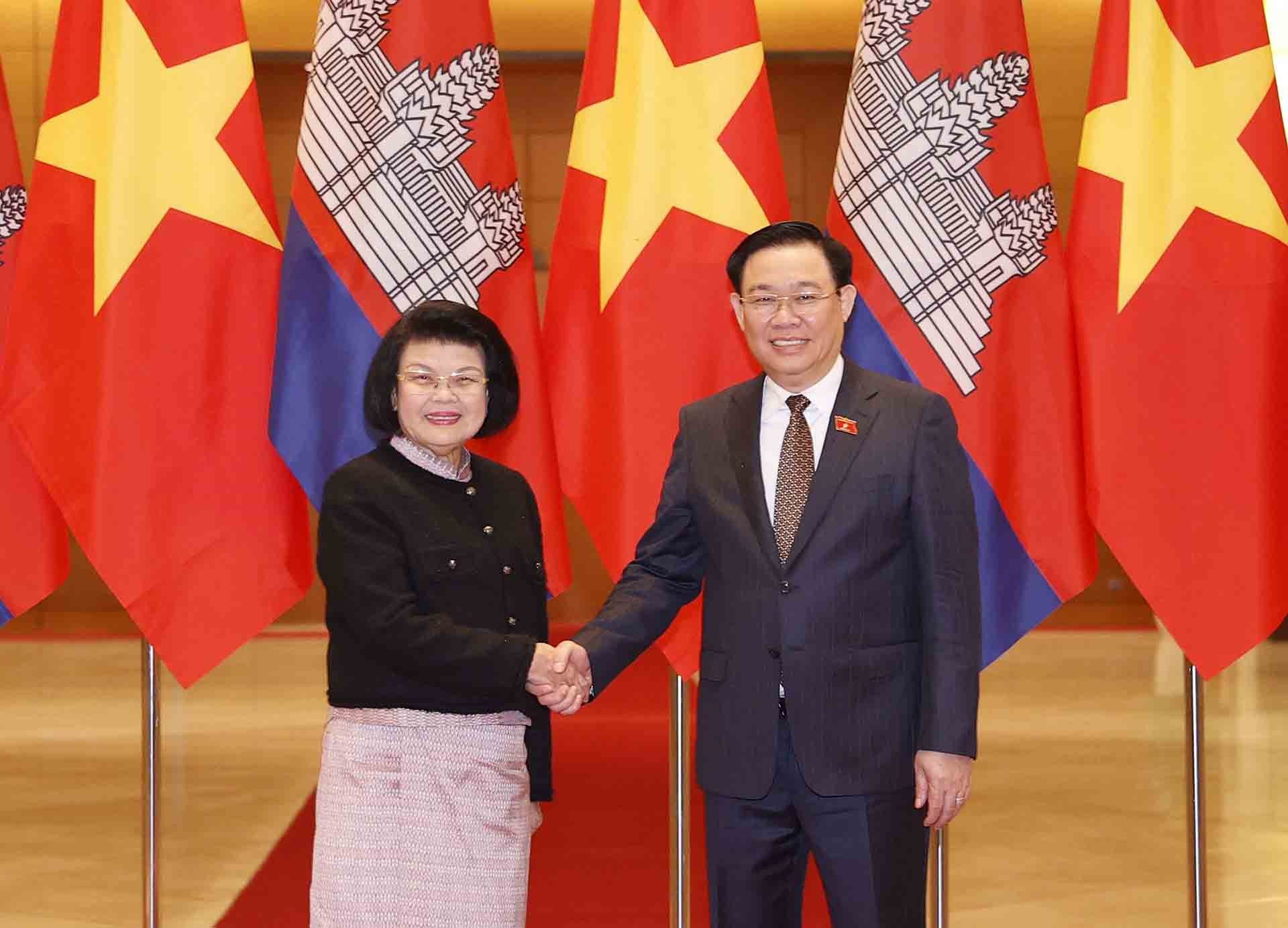 Quan hệ Việt Nam-Campuchiakhông ngừng được củng cố, phát triển sâu rộng và đạt nhiều thành tựu quan trọng