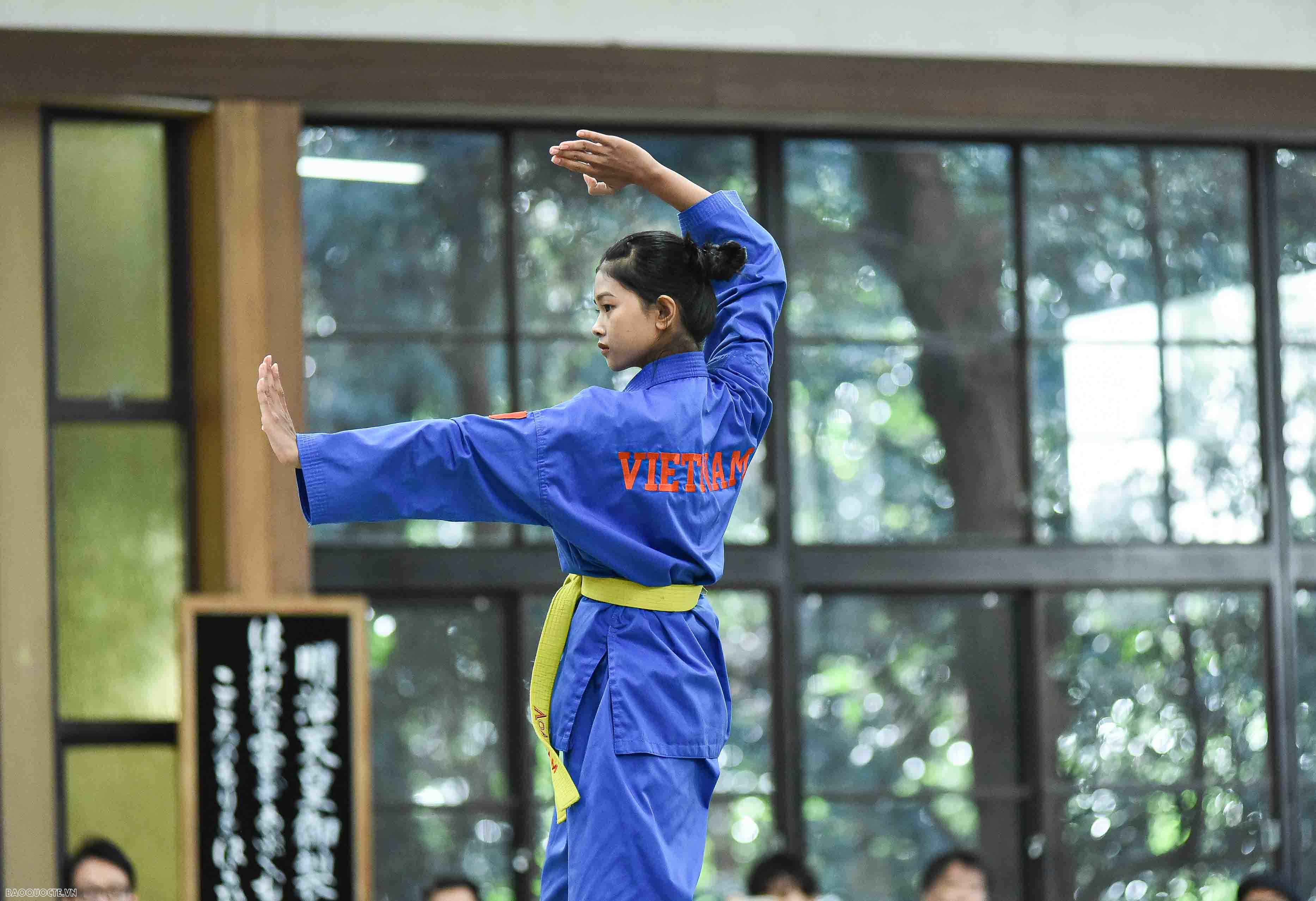 Những hình ảnh ấn tượng của Chủ tịch nước và Phu nhân trong chuyến thăm chính thức Nhật Bản