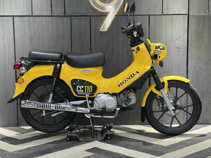 Cận cảnh xe máy tí hon Honda Cross Cub 110 2023 vừa về Việt Nam, giá 81 triệu đồng Cận cảnh xe máy tí hon Honda Cross Cub 110 2023 vừa về Việt Nam, giá 81 triệu đồng