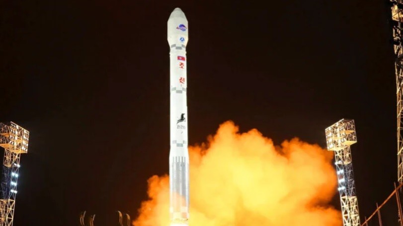 Căng thẳng Bán đảo Triều Tiên leo thang, Bình Nhưỡng dọa tiêu diệt vệ tinh do thám của Mỹ