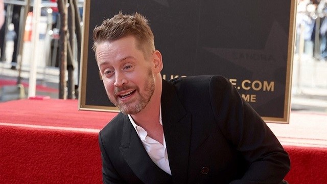 Ở nhà một mình: Macaulay Culkin được gắn tên trên Đại lộ Danh vọng Hollywood dịp Giáng sinh