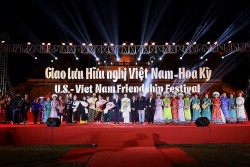 Ấm áp không gian Giao lưu hữu nghị Việt Nam-Hoa Kỳ tại Thủ đô Hà Nội