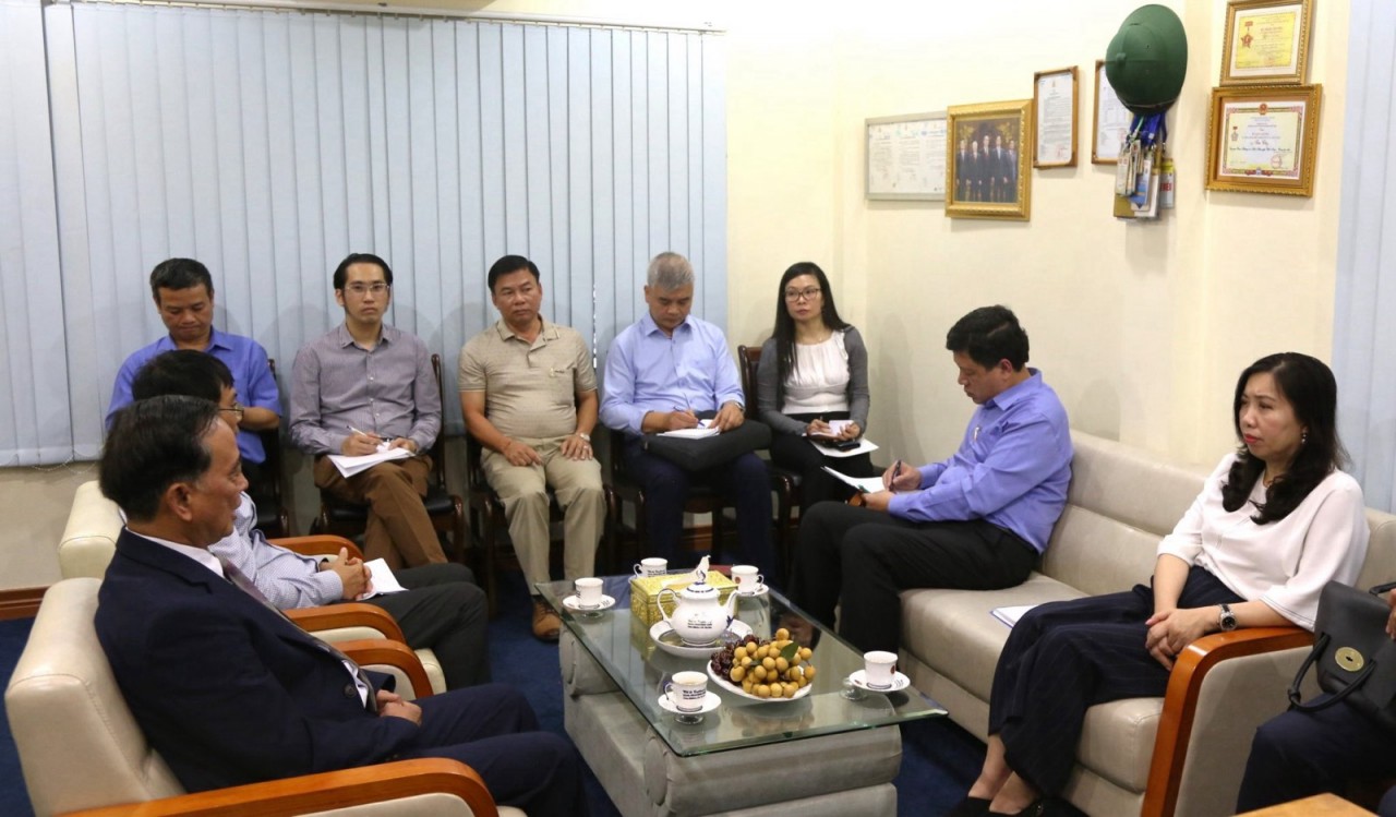 Thứ trưởng Lê Thị Thu Hằng thăm và làm việc tại Campuchia