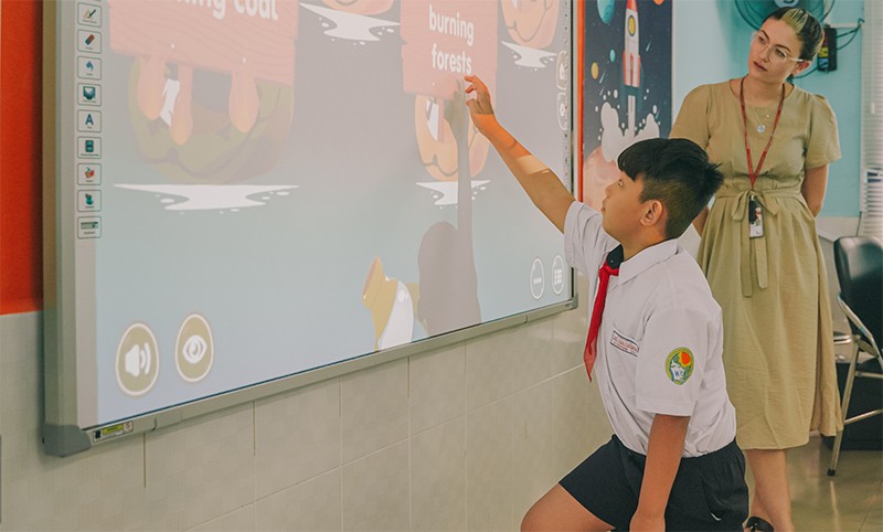 Bài giảng số iDIGI giúp kích thích hứng thú học tập của học sinh thông qua hình ảnh sống động Bài giảng số iDIGI giúp kích thích hứng thú học tập của học sinh thông qua hình ảnh sống động