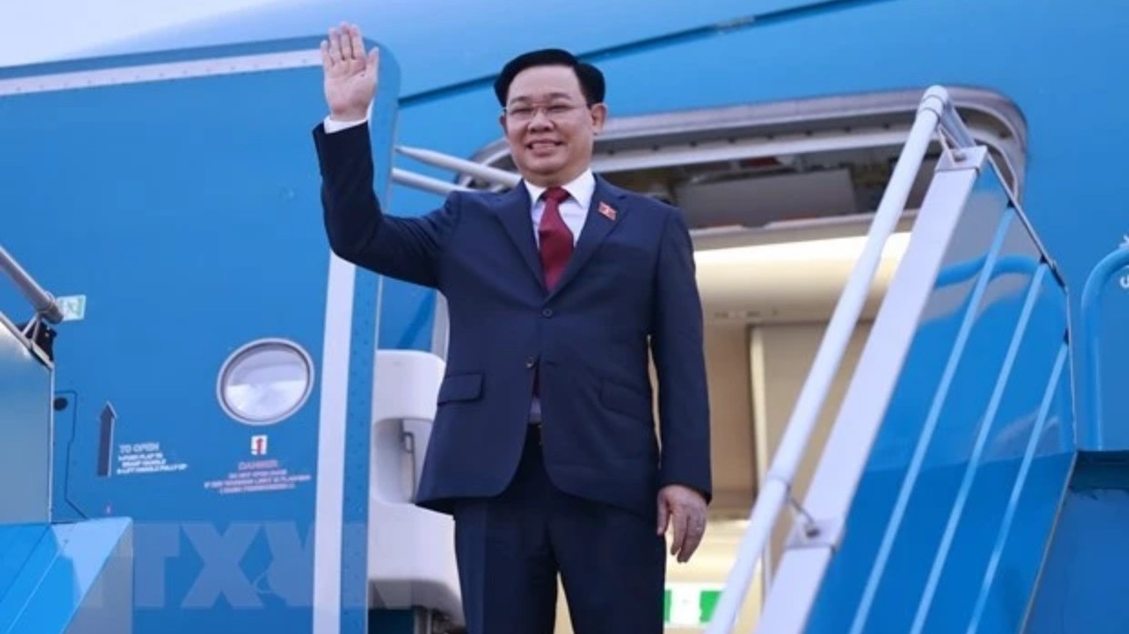 Chủ tịch Quốc hội Vương Đình Huệ dự Hội nghị cấp cao Quốc hội 3 nước Campuchia - Lào - Việt Nam