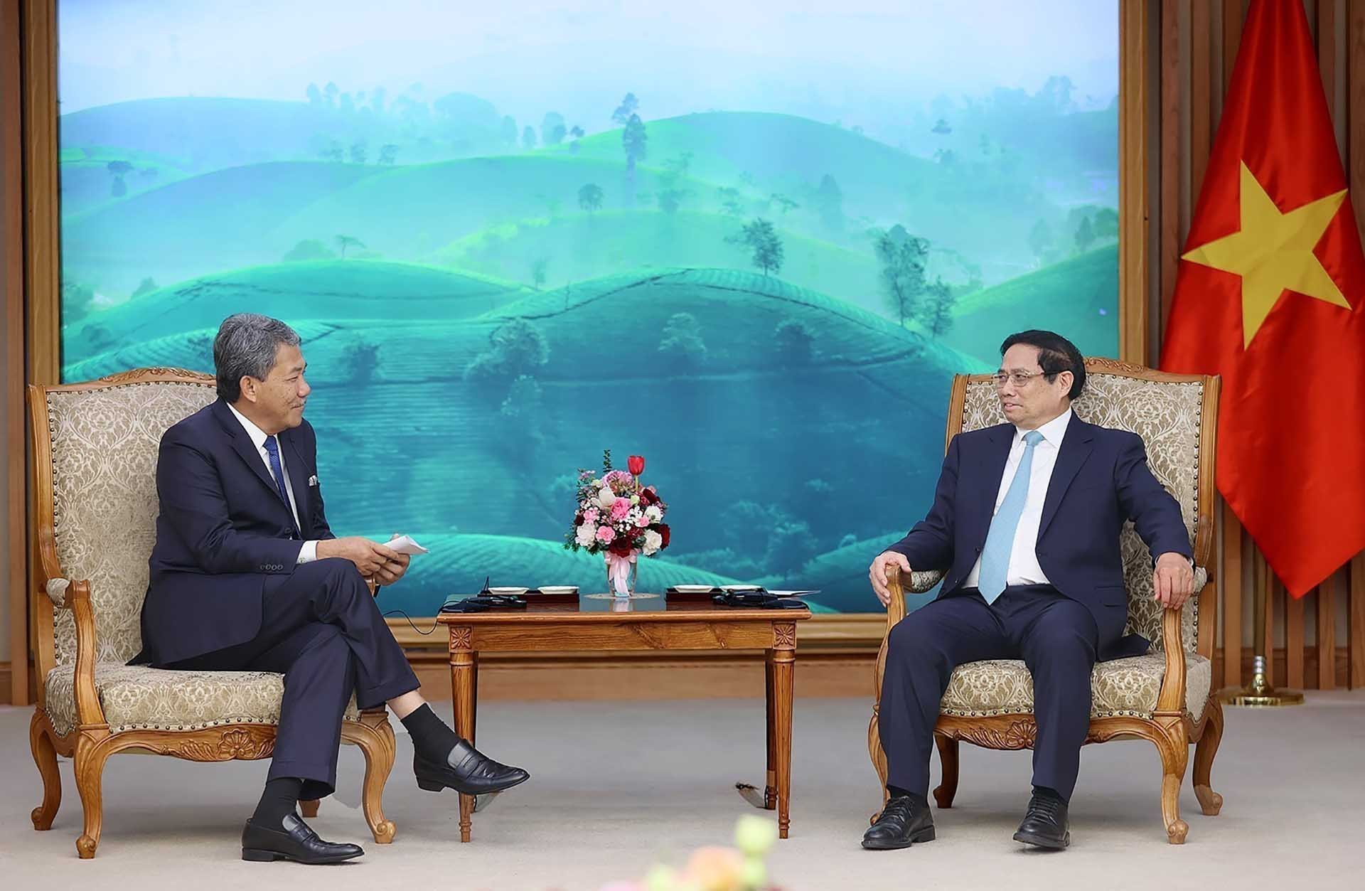 Thủ tướng Phạm Minh Chính tiếp Bộ trưởng Bộ Quốc phòng Malaysia Dato’ Seri Utama Haji Mohamad Bin Haji Hasan. (Nguồn: TTXVN) Thủ tướng Phạm Minh Chính tiếp Bộ trưởng Bộ Quốc phòng Malaysia Dato’ Seri Utama Haji Mohamad Bin Haji Hasan. (Nguồn: TTXVN)