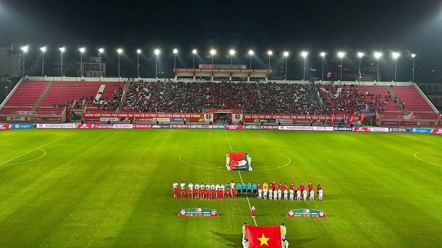 Trận Công an Hà Nội thua đậm Hải Phòng: HLV Chu Đình Nghiêm nói không có lỗi của Filip Nguyễn