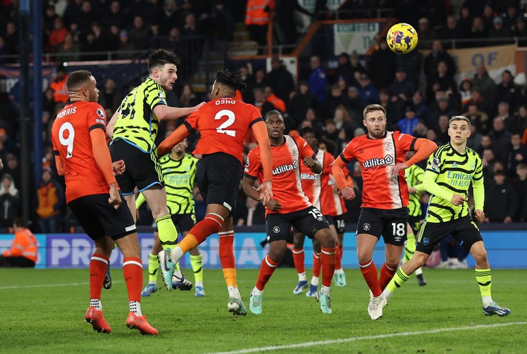 Ngoại hạng Anh: Hình ảnh trận đấu Arsenal