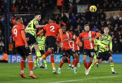 Giành trận thắng quan trọng trước Luton, Arsenal xây chắc ngôi đầu bảng xếp hạng Ngoại hạng Anh