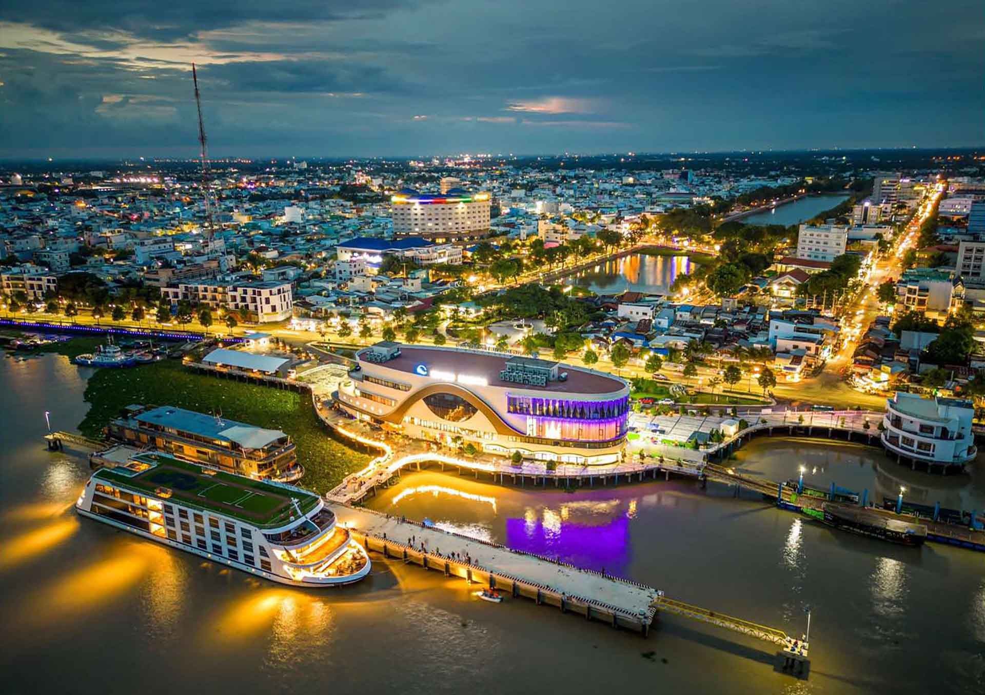 Cảng du thuyền Mỹ Tho. Cảng du thuyền Mỹ Tho.