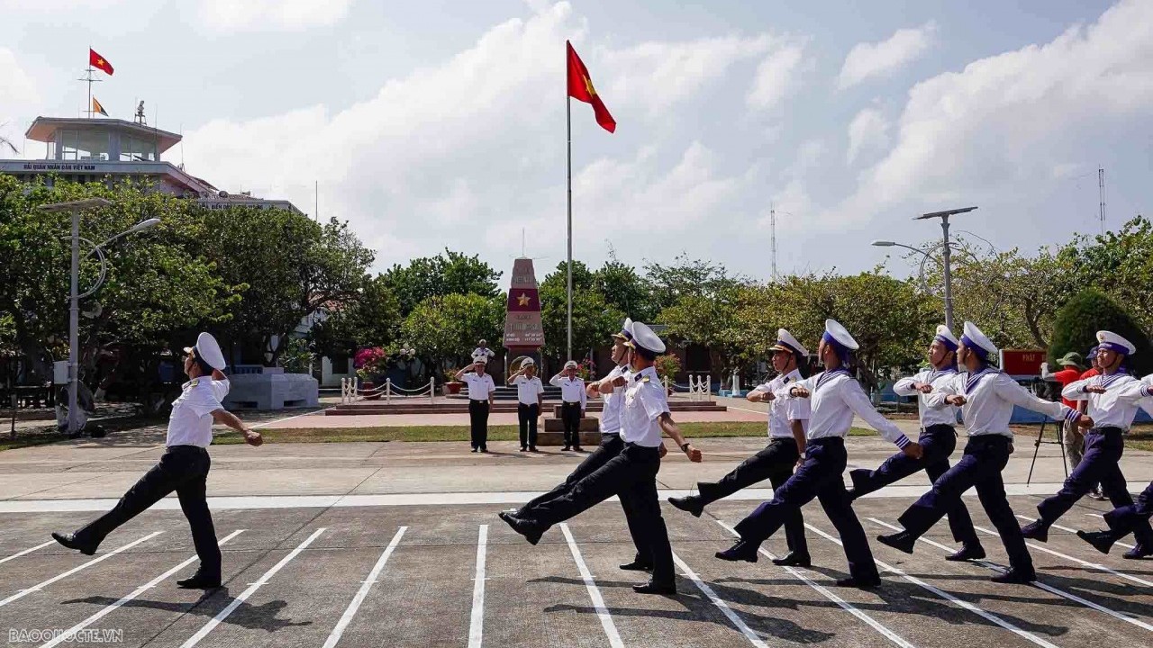 Việt Nam xác lập chủ quyền với Hoàng Sa và Trường Sa