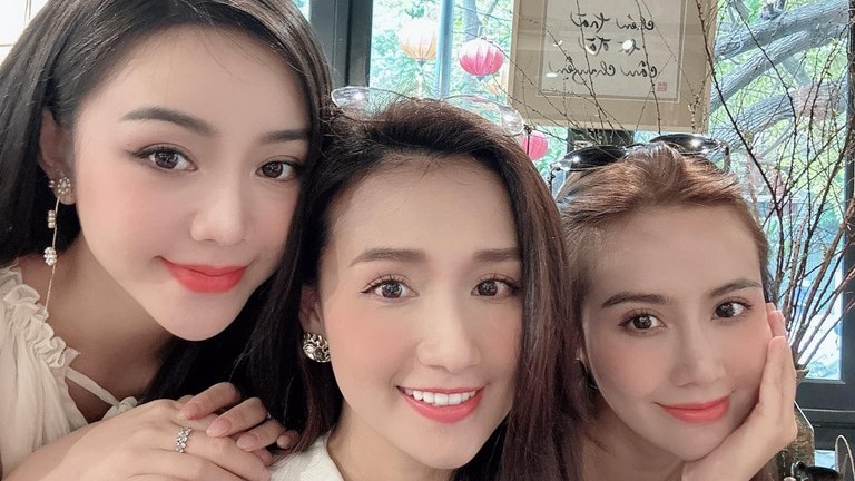 Sao Việt: Huyền Lizzie đọ sắc cùng Quỳnh Kool, diễn viên Bảo Thanh đẹp mặn mà