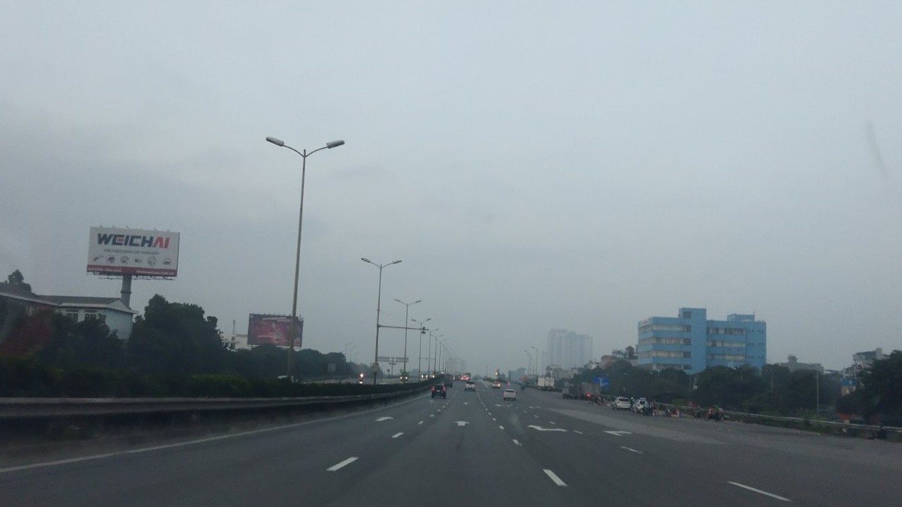 Những biện pháp phòng ngừa kịp thời khi sương mù xuất hiện vào sáng sớm mùa Đông miền Bắc
