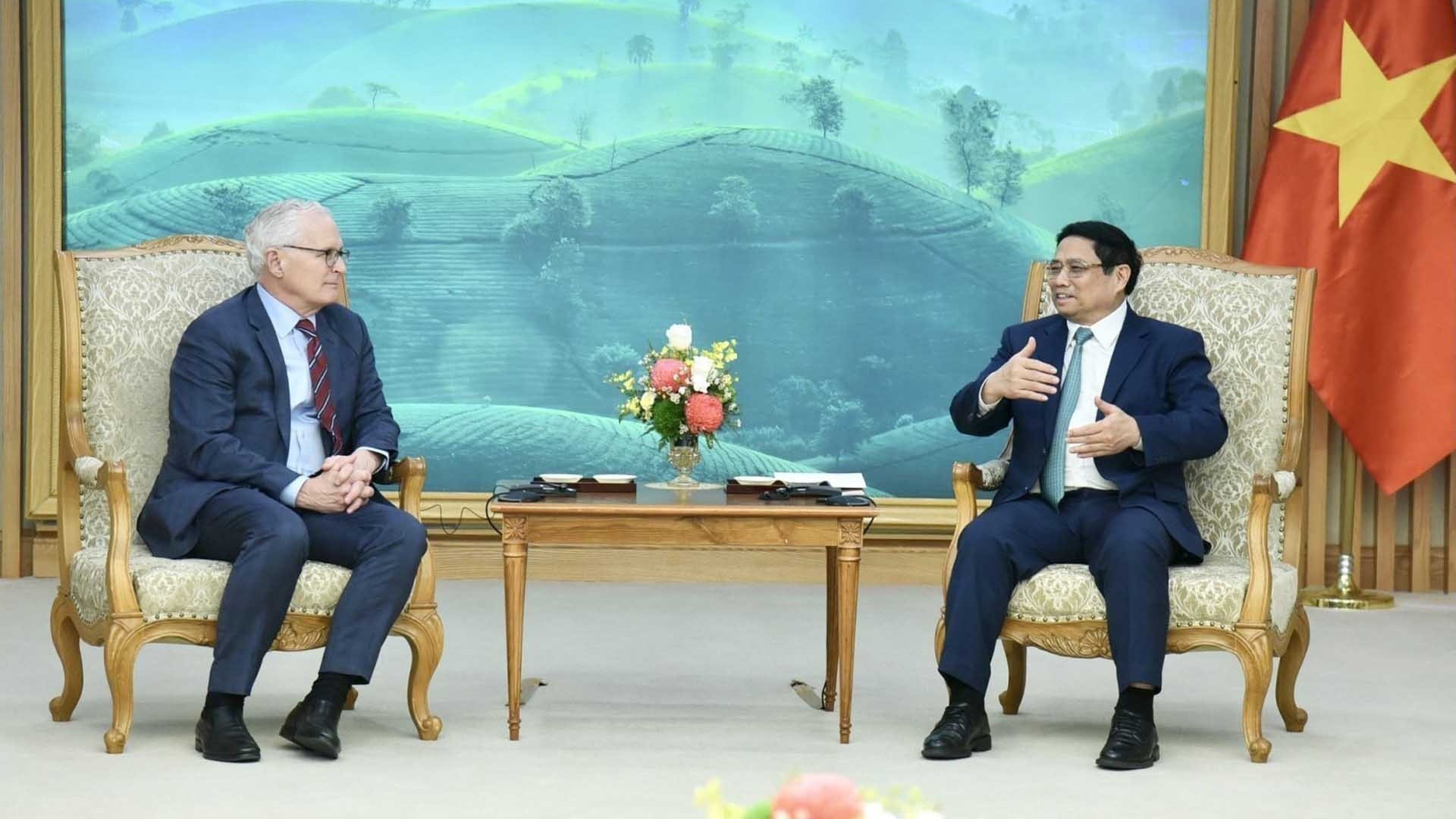 Thủ tướng Phạm Minh Chính tiếp Chủ tịch Hiệp hội Công nghiệp bán dẫn Hoa Kỳ