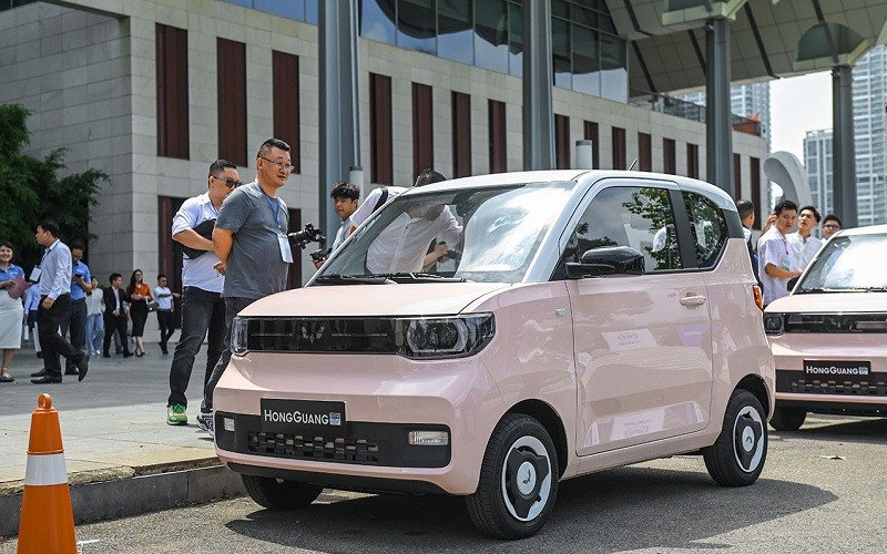 Wuling HongGuang Mini EV 2023 là mẫu ô tô giá rẻ nhất tại Việt Nam. Wuling HongGuang Mini EV 2023 là mẫu ô tô giá rẻ nhất tại Việt Nam.