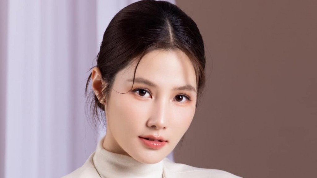 Đời thường ngọt ngào, quyến rũ của diễn viên Diễm My 9X