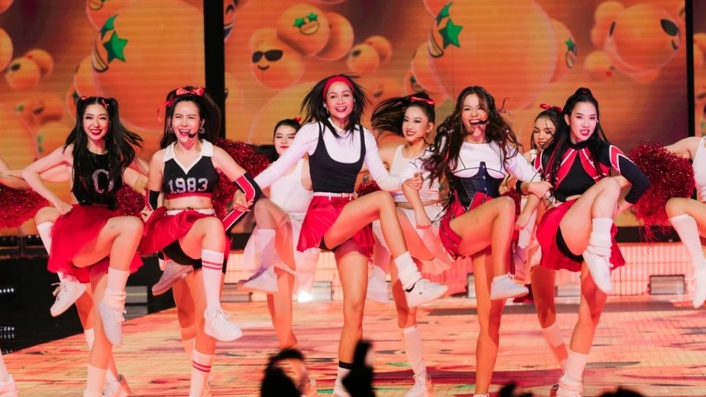 Chị đẹp đạp gió rẽ sóng: Các chị đại thử sức với các màn biểu diễn khác lạ