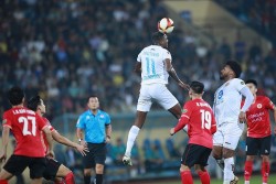 Vòng 5 V-League 2023/24: CLB Nam Định tiếp tục dẫn đầu; CLB Quảng Nam có trận thắng đầu tiên