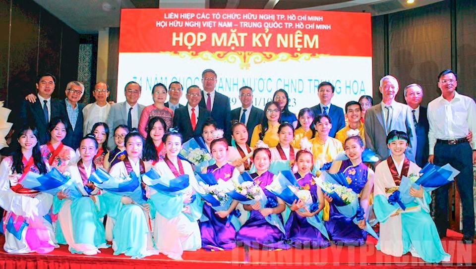 Việc tăng cường giao lưu hữu nghị truyền thống giữa nhân dân Việt Nam-Trung Quốc luôn được đẩy mạnh.