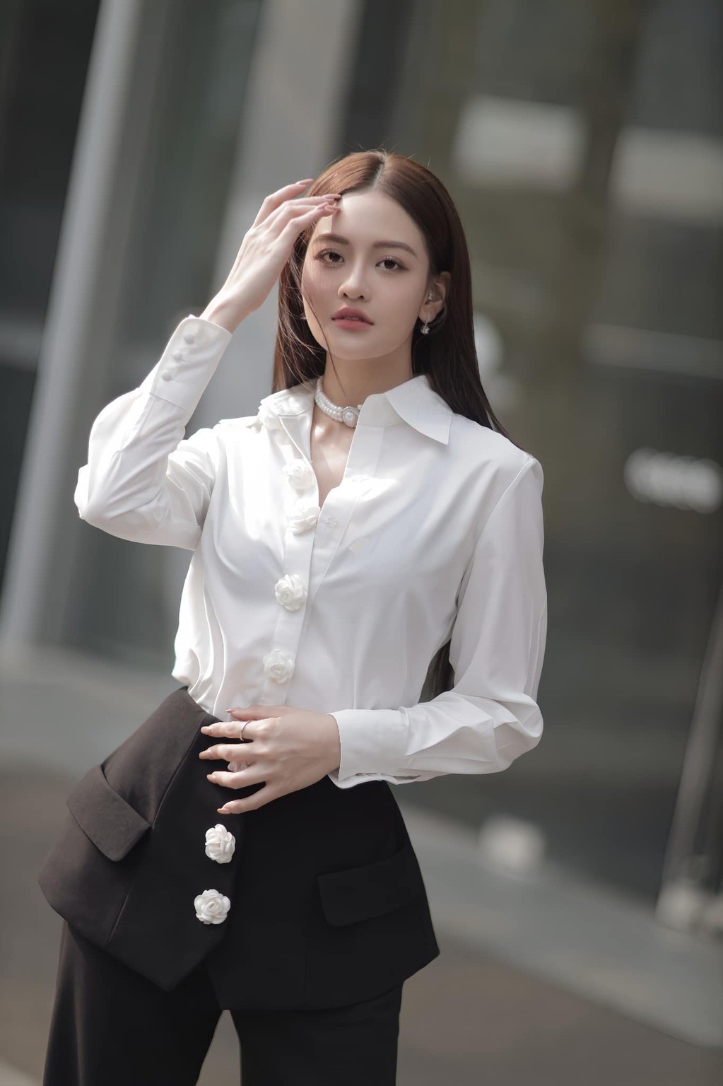 Ngắm sắc vóc diễn viên Thùy Anh