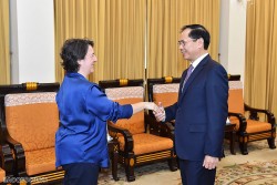 Bộ trưởng Ngoại giao Bùi Thanh Sơn tiếp Đại sứ Tây Ban Nha chào kết thúc nhiệm kỳ