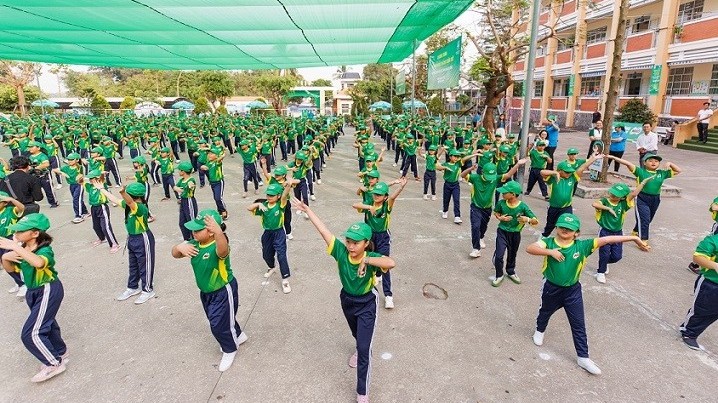 11.032 học sinh lập kỷ lục Việt Nam với màn đồng diễn thể dục ấn tượng