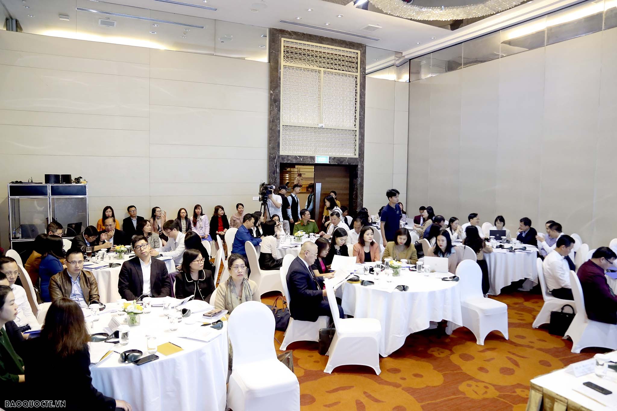 Việt Nam rà soát tình hình triển khai thoả thuận toàn cầu về di cư hợp pháp, an toàn và trật tự trong năm 2023 Hội nghị rà soát tình hình triển khai thỏa thuận toàn cầu về di cư hợp pháp, an toàn và trật tự