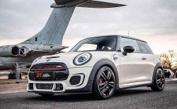 Cập nhật bảng giá xe hãng Mini mới nhất tháng 12/2023