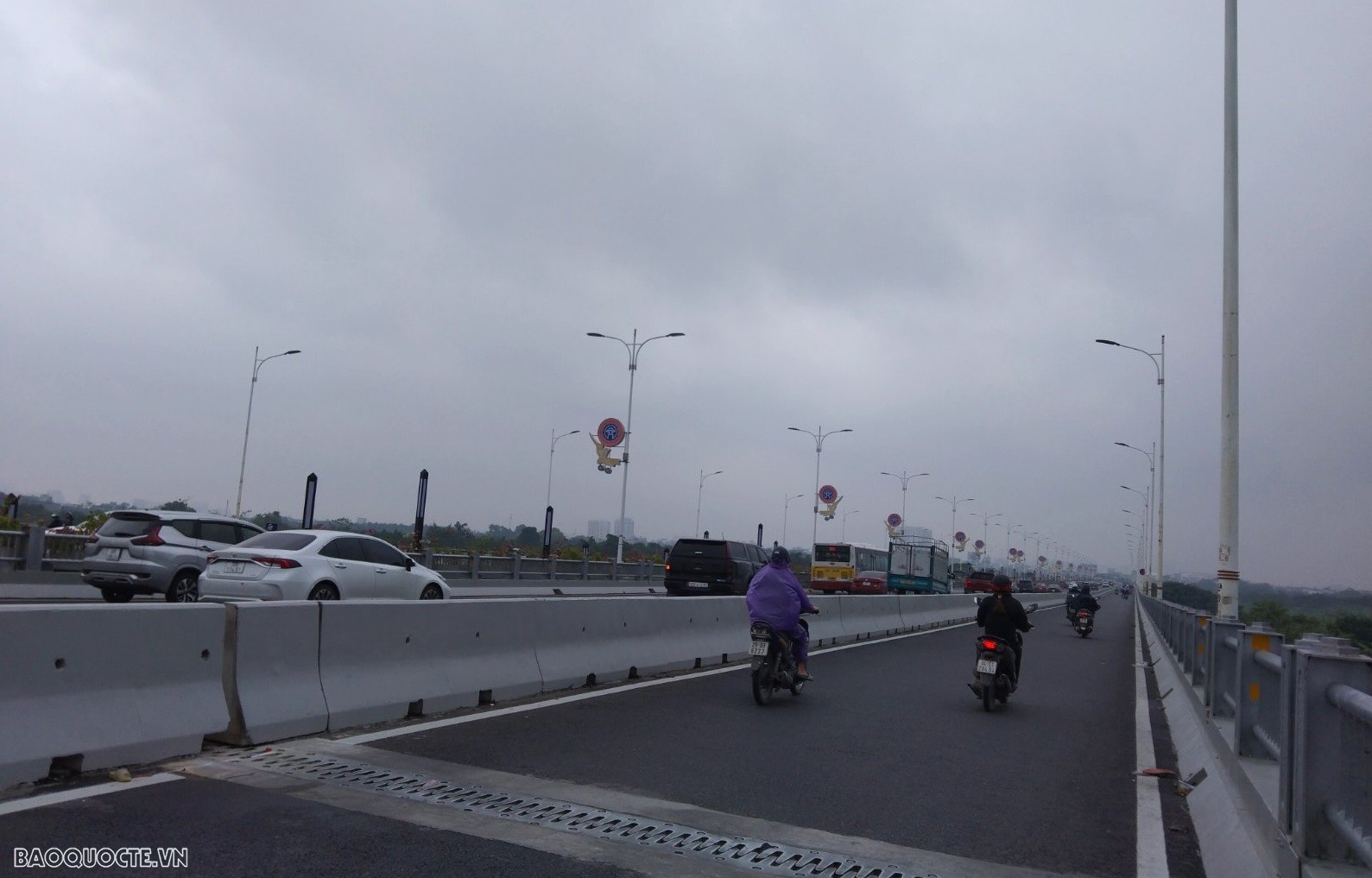 Dự báo diễn biến không khí lạnh mạnh: Ngày 16/12, Bắc Bộ chuyển rét, mưa rào, núi cao có mưa tuyết và băng giá; Trung Trung Bộ mưa to cục bộ