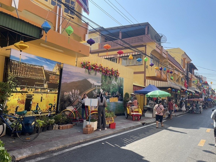 Dạo Phố Việt Nam đầu tiên trên thế giới Dạo Phố Việt Nam đầu tiên trên thế giới