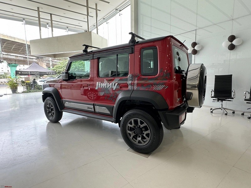 Suzuki Jimny Thunder Edition chỉ có ba cửa.
