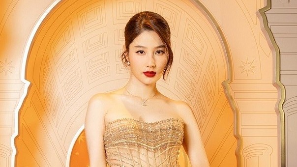 Hồ Ngọc Hà và dàn mỹ nhân Việt xinh đẹp, rạng rỡ dự sự kiện thời trang