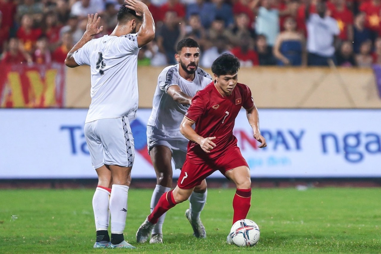 HLV Troussier không triệu tập Công Phượng cho Asian Cup 2023. (Ảnh: Đỗ Minh Quân) HLV Troussier không triệu tập Công Phượng cho Asian Cup 2023. (Ảnh: Đỗ Minh Quân)