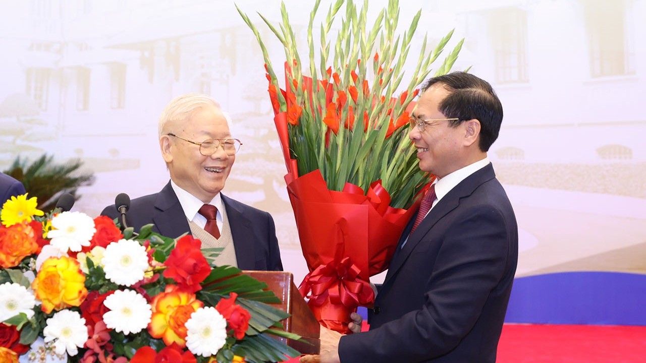 Hội nghị Ngoại giao 32 & Hội nghị Ngoại vụ 21: Tự hào và quyết tâm