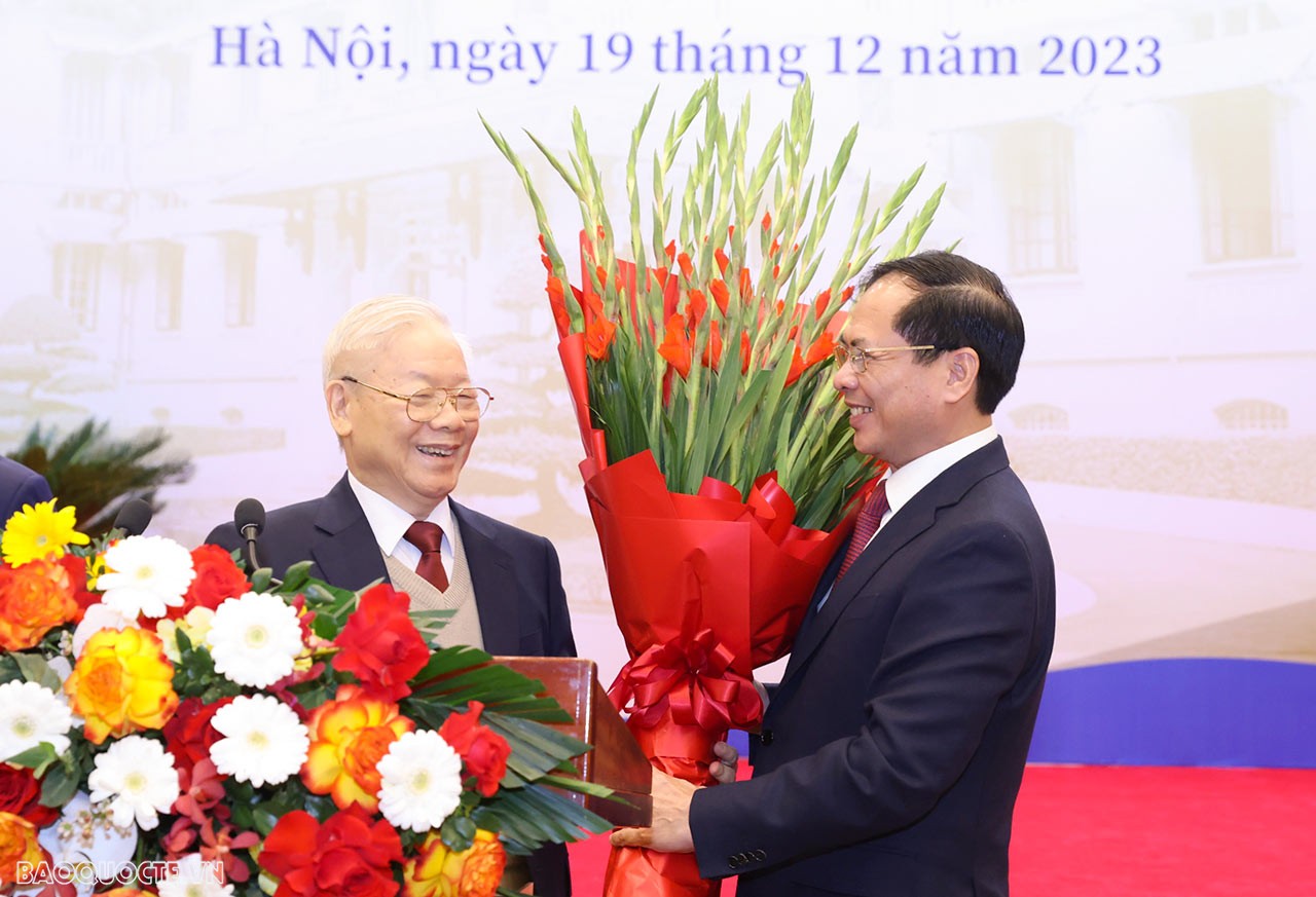 Toàn cảnh Lễ khai mạc Hội nghị Ngoại giao 32 qua ảnh