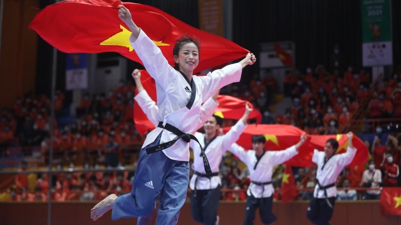 Tác phẩm 'Bay lên Việt Nam' giành giải Nhất cuộc thi ảnh và video 'Việt Nam hạnh phúc - Happy Viet Nam'