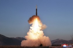 Triều Tiên phóng tên lửa: Lý do HĐBA chưa thống nhất phản ứng; tướng Hàn Quốc ra chỉ thị, gửi hy vọng với Trung Quốc