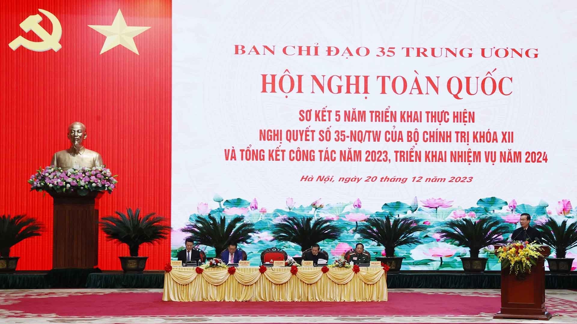 Tiếp tục quán triệt, nhận thức sâu sắc hơn nữa nhiệm vụ bảo vệ nền tảng tư tưởng của Đảng