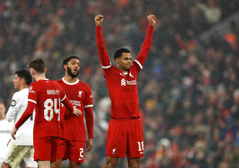 Gakpo cũng ghi tên mình vào bảng tỷ số. Gakpo cũng ghi tên mình vào bảng tỷ số.