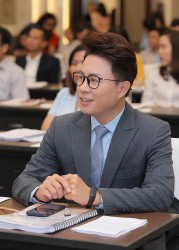 Du lịch Việt Nam 'chuyển mình' trong cuộc đua với các nước ASEAN và thế giới